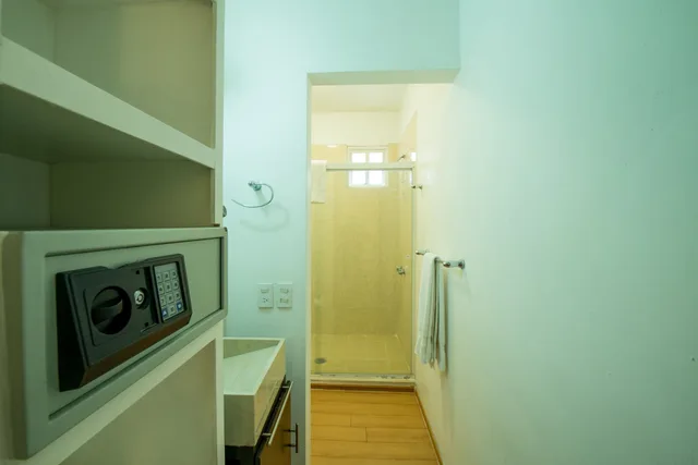 لوفت بسرير كينج، European Life Style Executive Suites Gallery 7/7