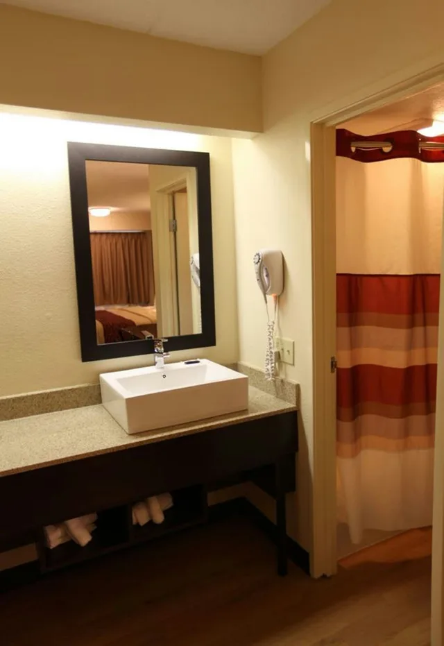غرفة ديلوكس بسريرين مزدوجين، Red Roof Inn Plus Washington Dc - Alexandria 6/6