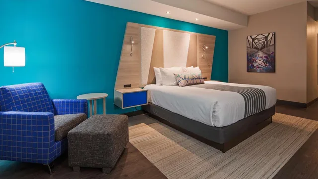 Room, King Bed, Bathtub, VIP Floor, Accessible، Best Western Premier Winnipeg East 4/8