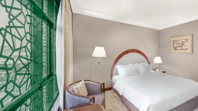 king guestroom p. haram، المدينة هيلتون(Madinah Hilton Hotel) 6/6