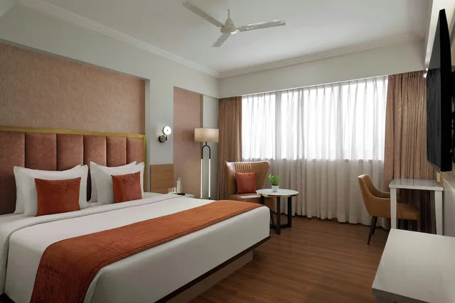 Suite, King Bed, City View, The Fern Residency, Turbhe, Navi Mumbai 1/2
