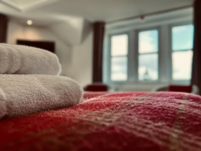غرفة عائلية بسرير مزدوج وسرير فردي بإطلالة على البحر، Bettyhill Hotel 6/10