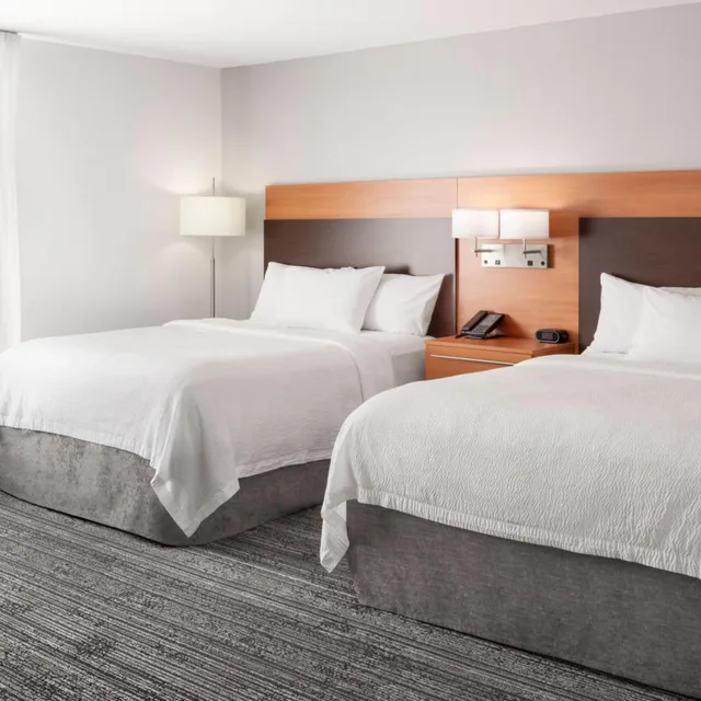 غرفة قياسية بسريرين كوين، Towneplace Suites By Marriott Bangor 1/3