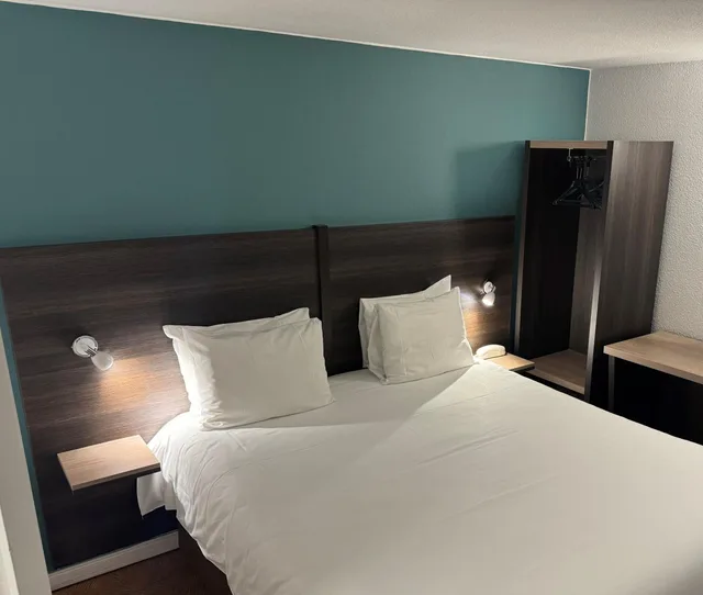 غرفة بسرير مزدوج، KYRIAD EPERNAY 3/6