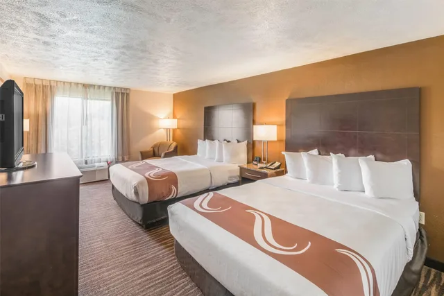 غرفة بسريرين كوين، Quality Inn and Suites Downtown Walla Walla, WA 1/3
