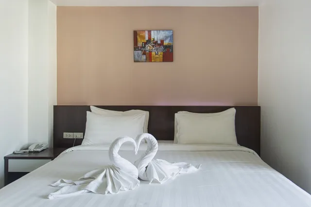 غرفة ديلوكس بسرير كينج بإطلالة على المدينة، Kulasab Hotel 3/5