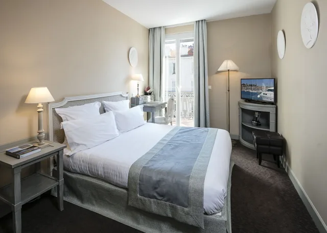 غرفة سوبيريور بسرير مزدوج، Le Cavendish 9/10