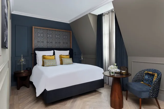 Traveller, Deluxe, King Bed، Hotel Metropole Geneve 1/5