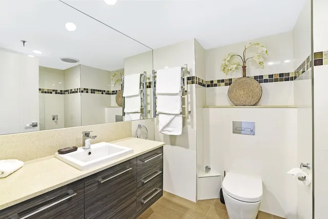 شقة كلاسيكية بسرير كوين بإطلالة على البحر بغرفة نوم واحدة، Talisman Apartments 7/8
