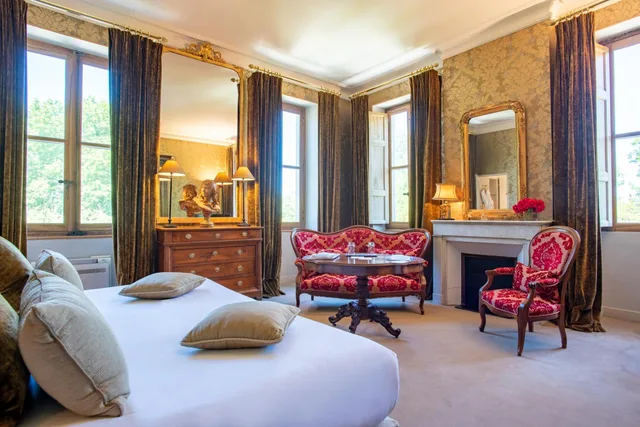 Luxury, Double Bed, Chateau Des Alpilles 4/9