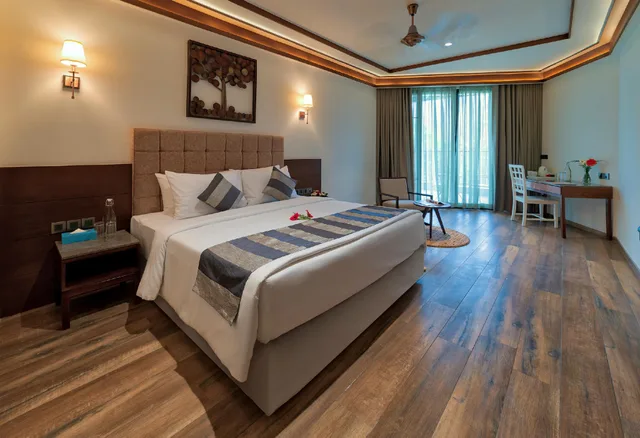 Superior, King Bed, Niraamaya Retreats Samroha, Atthirappilly 1/2
