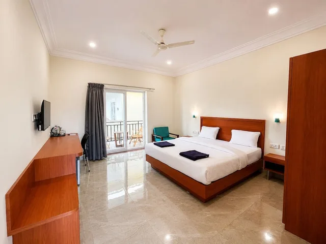 غرفة سوبيريور بسرير كينج بشرفة، Morjim Sunset Guesthouse 3/10