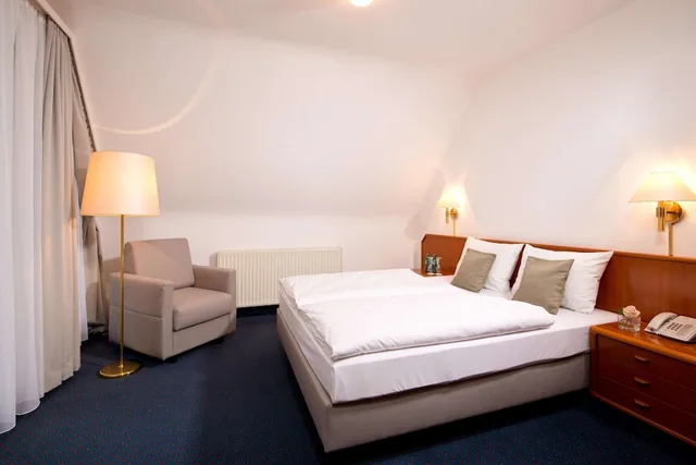 غرفة بزنس بسريرين منفصلين، Achat Hotel Neustadt An Der Weinstrasse 5/7