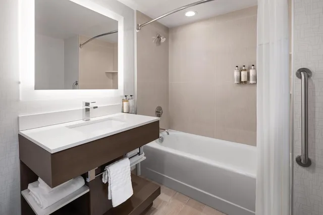 غرفة قياسية بسرير كينج، Aiden by Best Western Berkeley 8/10