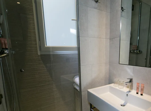 Classic, Sacre Coeur View، Hotel De Neuville Arc De Triomphe 5/6
