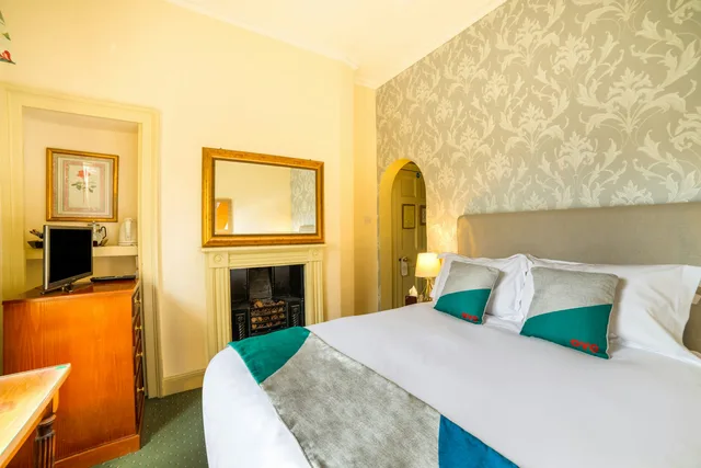 غرفة قياسية بسرير مزدوج، OYO Bailbrook Lodge, Bath 1/4