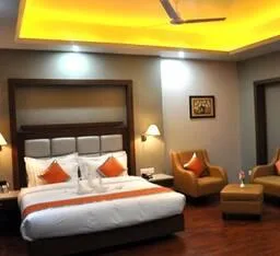 جناح، Hotel Chirag 1/1