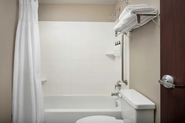 جناح بسرير كينج، Springhill Suites Dallas Addison Quorum 4/4