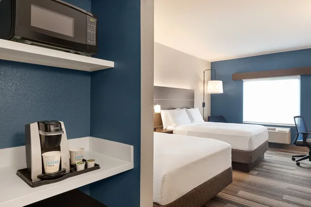 جناح بسريرين كوين لذوي الإعاقة، Holiday Inn Express Hotel Suites Denver Airport 4/5
