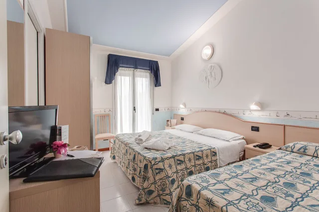 غرفة كلاسيكية رباعية، Hotel Estense 4/6