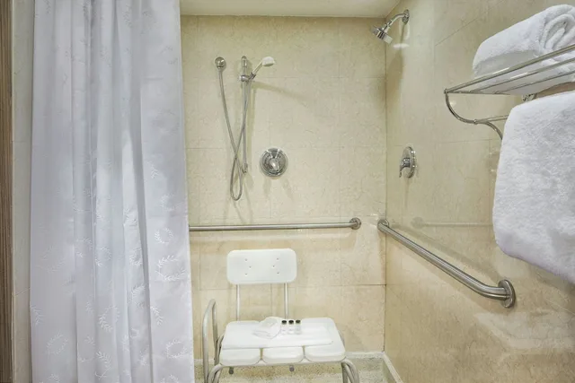 غرفة تقليدية بسريرين كوين، Sheraton Philadelphia University City 7/9