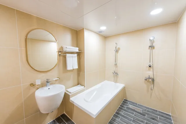 Family Suite, 1 Double and 1 Single Bed, Mini Pool Access، Fortuna Hotel 2/2