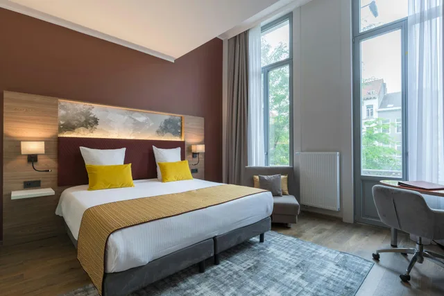 غرفة ديلوكس بسرير مزدوج، Leonardo Hotel Antwerp 2/4