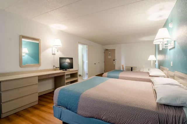 غرفة بسريرين كوين، Motel6 Big Springs, NE 2/10