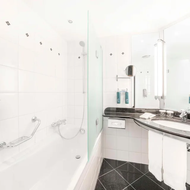 Executive, King Bed, Dome View, Lounge Access، Hilton Berlin 8/8