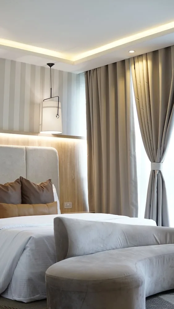 جناح استوديو فاخر بسرير كينج لذوي الإعاقة، Mayhill Hotel 10/10