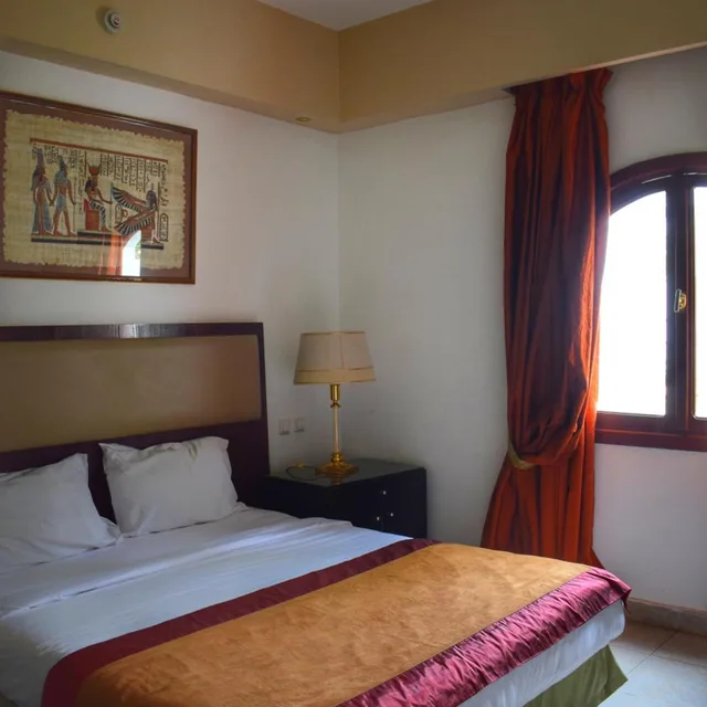 جناح، Desert View Hotel 3/6