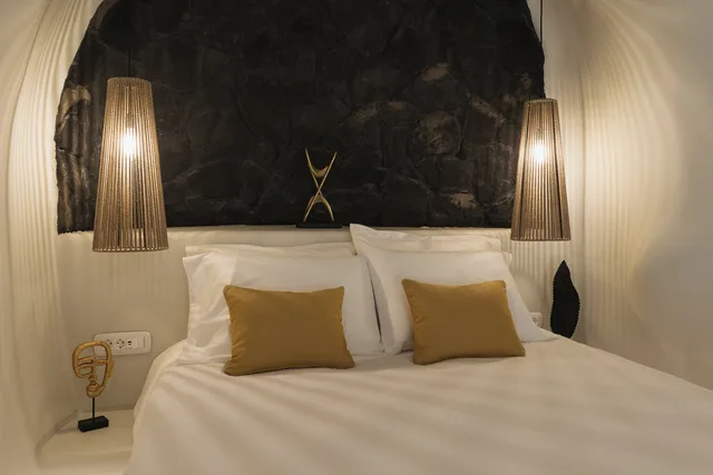 جناح جونيور بحوض جاكوزي، Aeon Suites - Adults Only By Mr and Mrs White 3/5