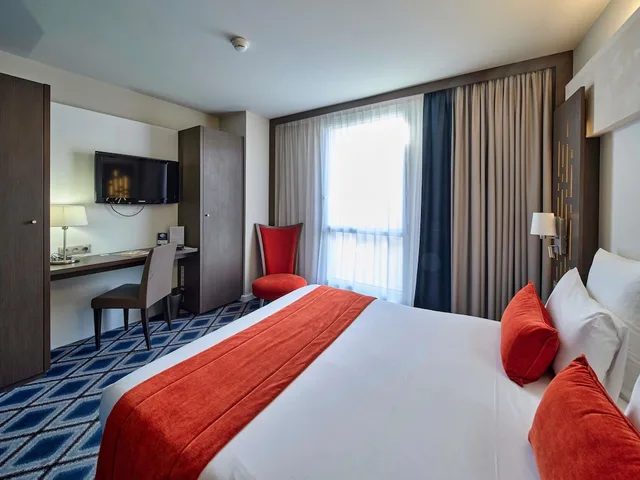 غرفة كومفورت بسرير مزدوج لذوي الإعاقة، Mercure Chartres Cathedrale 2/10