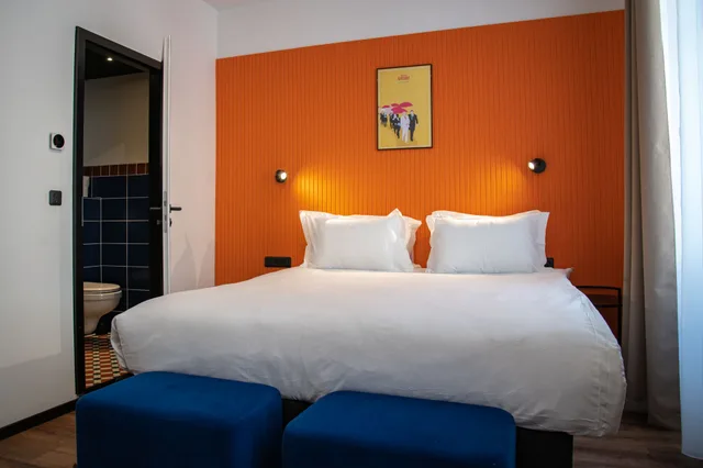 duo، Clap Clap Hotel 1/1