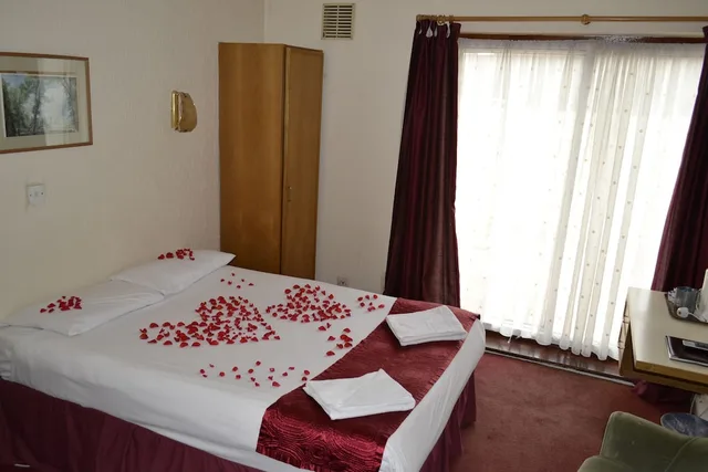 غرفة بسرير مزدوج، Cranbrook Hotel London 1/1