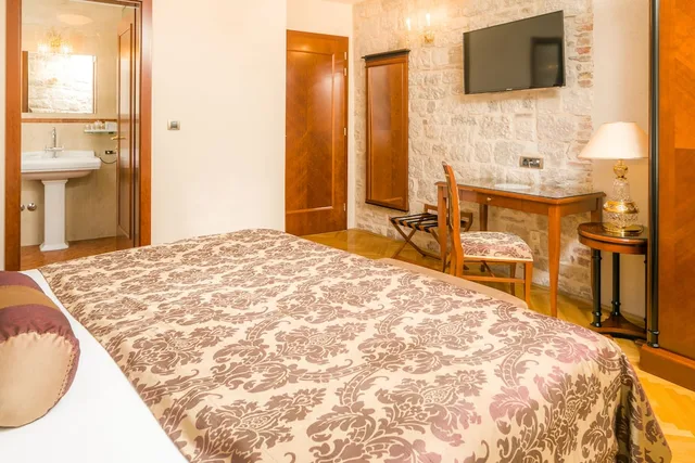 Deluxe, Twin Beds, Palace Judita Heritage Hotel 5/6