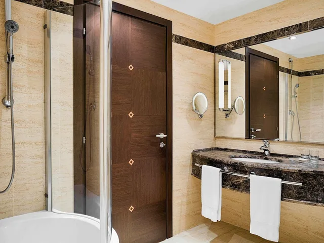 غرفة قياسية بسريرين منفصلين، Hotel Oran Bay Managed By Accor 4/4