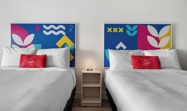 غرفة بسريرين كوين، Howard Johnson by Wyndham Orlando Lake Buena Vista South 1/4