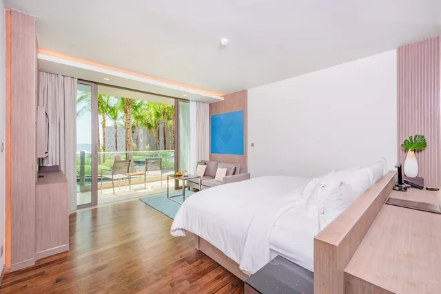 Pool-Access Comfy Room، Oceanfront Beach Resort And Spa 3/4