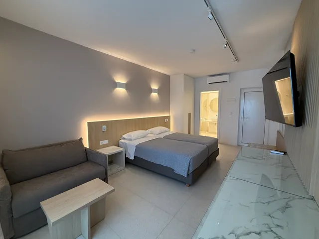 Superior, Lateral Side Sea View, Top Floor، KOS Palace 5/10
