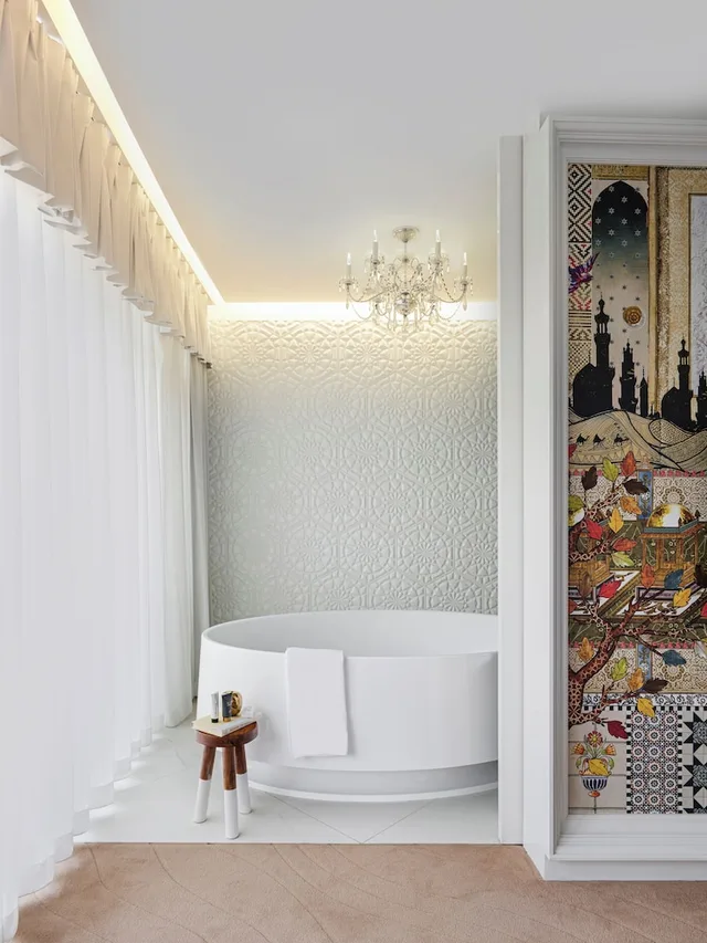 Standard, King Bed, Mondrian Doha 7/7