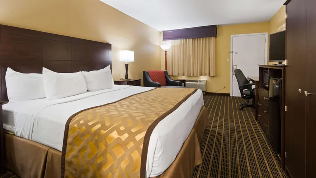 غرفة، Best Western Green Tree Inn 1/6