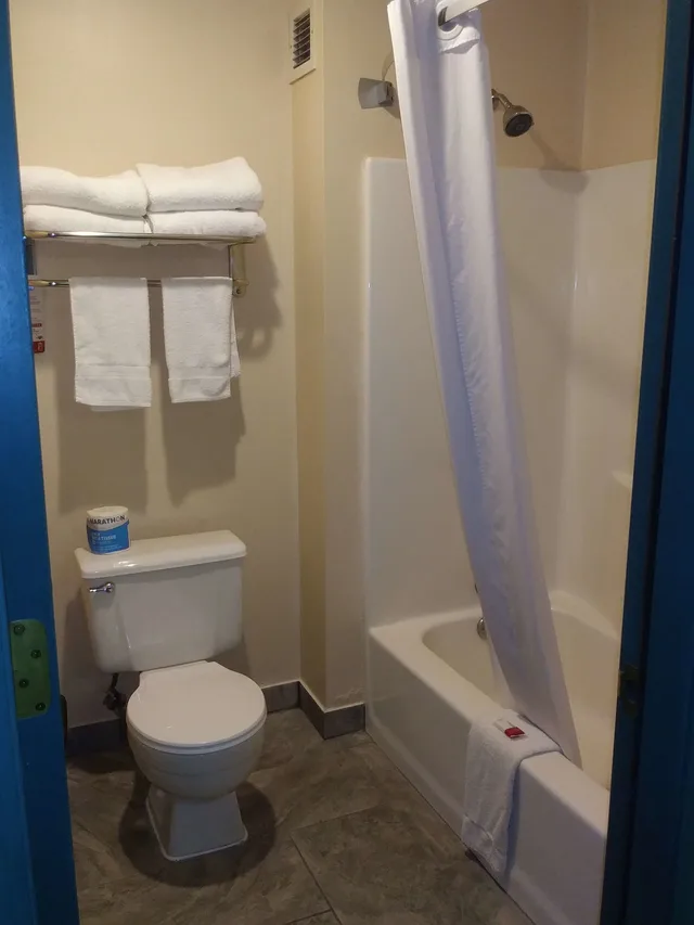 غرفة قياسية بسريرين كوين، Surestay Hotel By Best Western Twin Falls 8/10