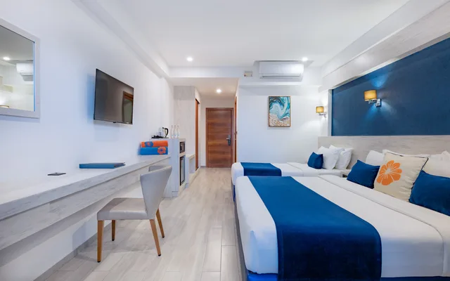 Deluxe Family Room with Balcony-Transfer Excluded، Kaani Palm Beach 2/6