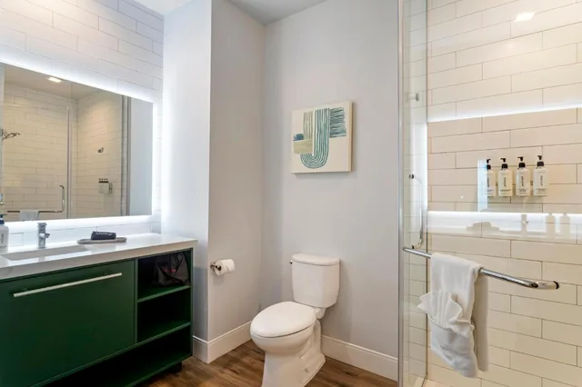 1 Bedroom, Downtown, Suite, Downtown View، EVEN Hotel Waco - University Area, an IHG Hotel 4/5