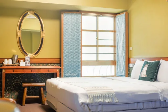 غرفة قياسية رباعية بسريرين مزدوجين، Hotel de Trianon 10/10