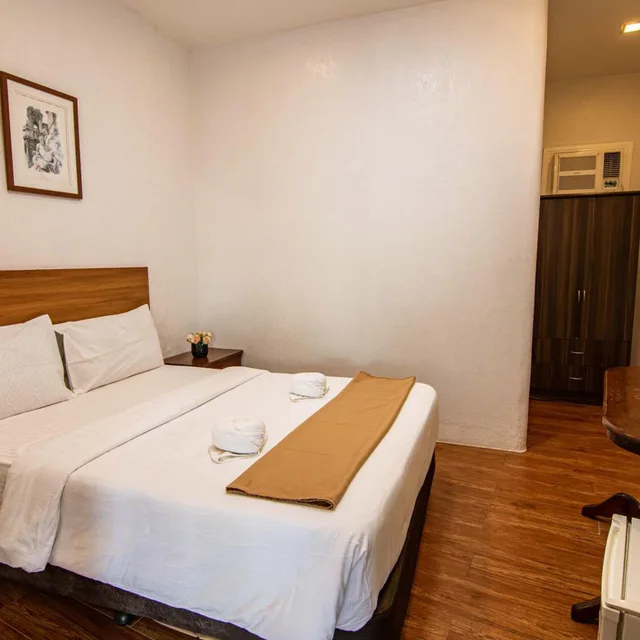 غرفة قياسية بسرير مزدوج، Kiwi Hotel 1/7