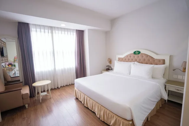 Superior, Queen Bed, Isena Nha Trang Hotel 7/10