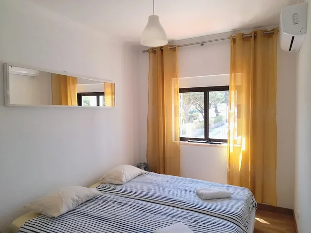 Room, Twin Beds, Shared Bathroom, Sublime Sun and Van by Meco Stays 1/7