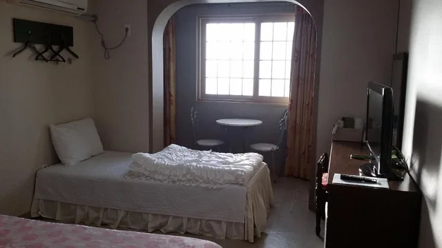 غرفة بسريرين منفصلين، Hera Hotel 1/1